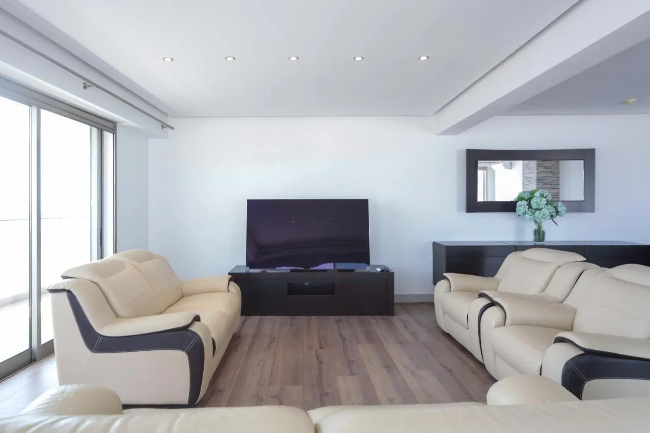 Outstanding Penthouse With Amazing Sea Views Apartment Portimao