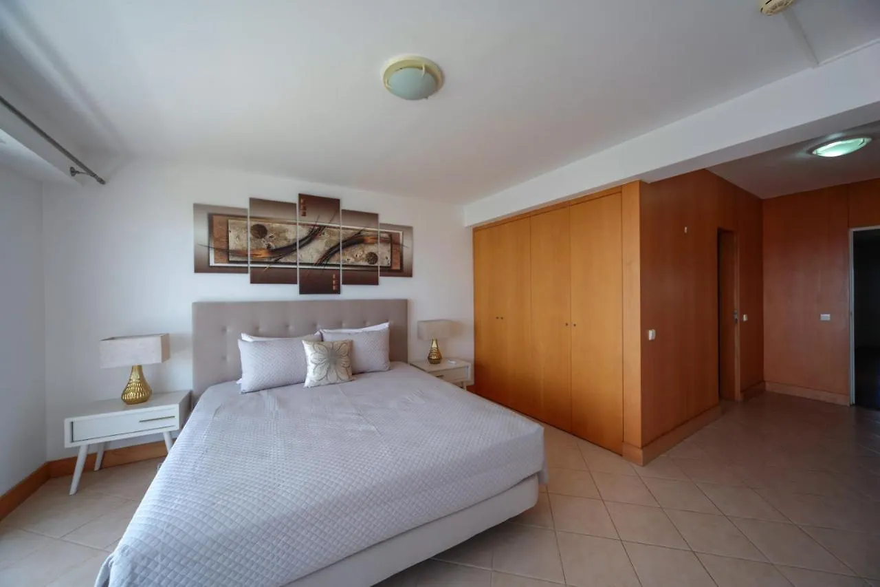 Outstanding Penthouse With Amazing Sea Views Apartment Portimao
