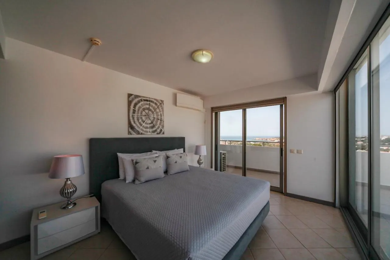 Outstanding Penthouse With Amazing Sea Views Apartment Portimao