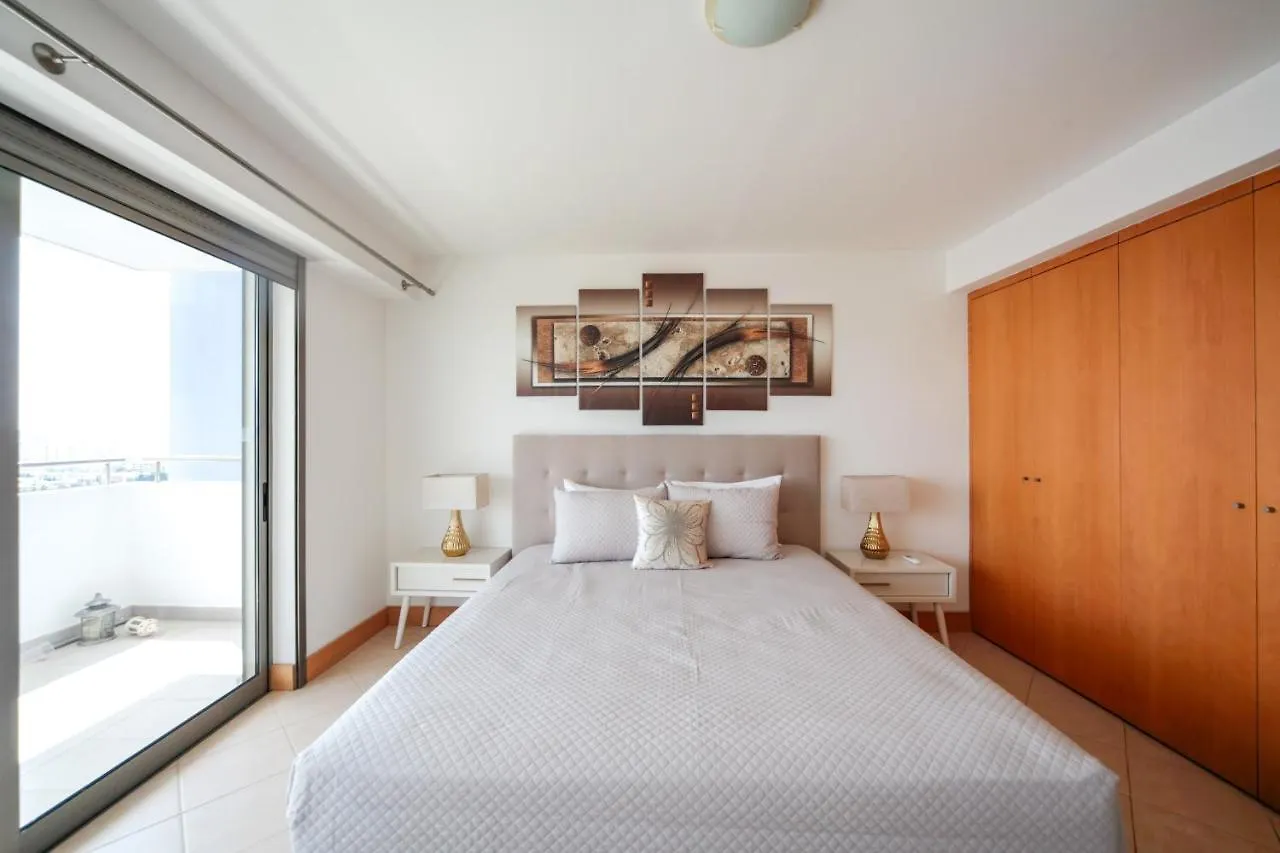 Outstanding Penthouse With Amazing Sea Views Apartment Portimao