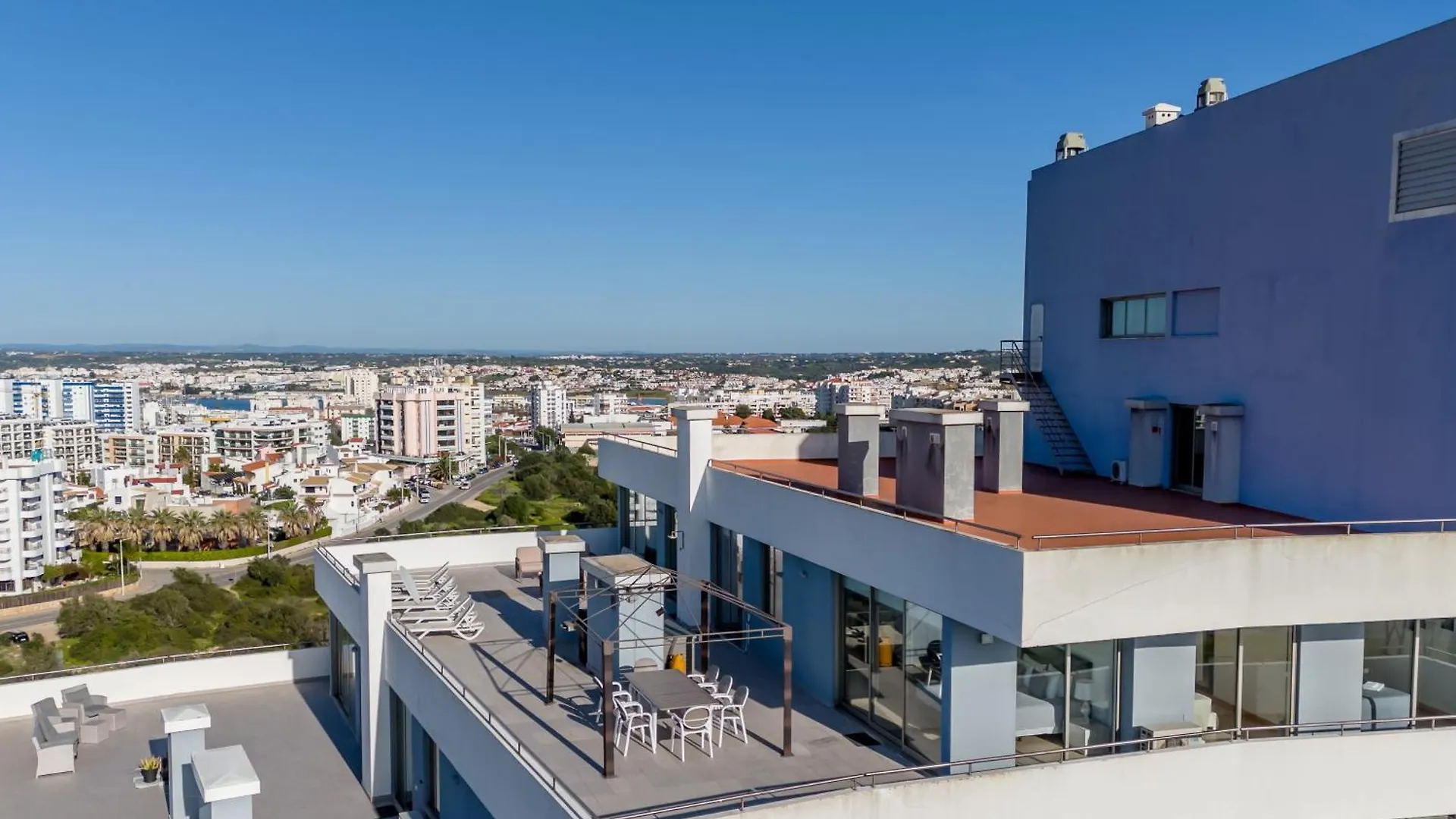 Outstanding Penthouse With Amazing Sea Views Apartment Portimao