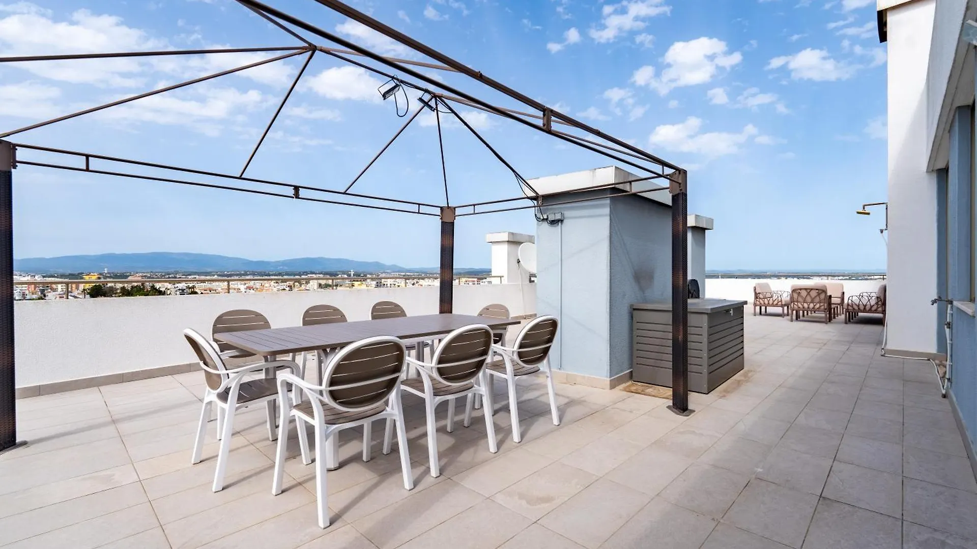 Outstanding Penthouse With Amazing Sea Views Apartment Portimao